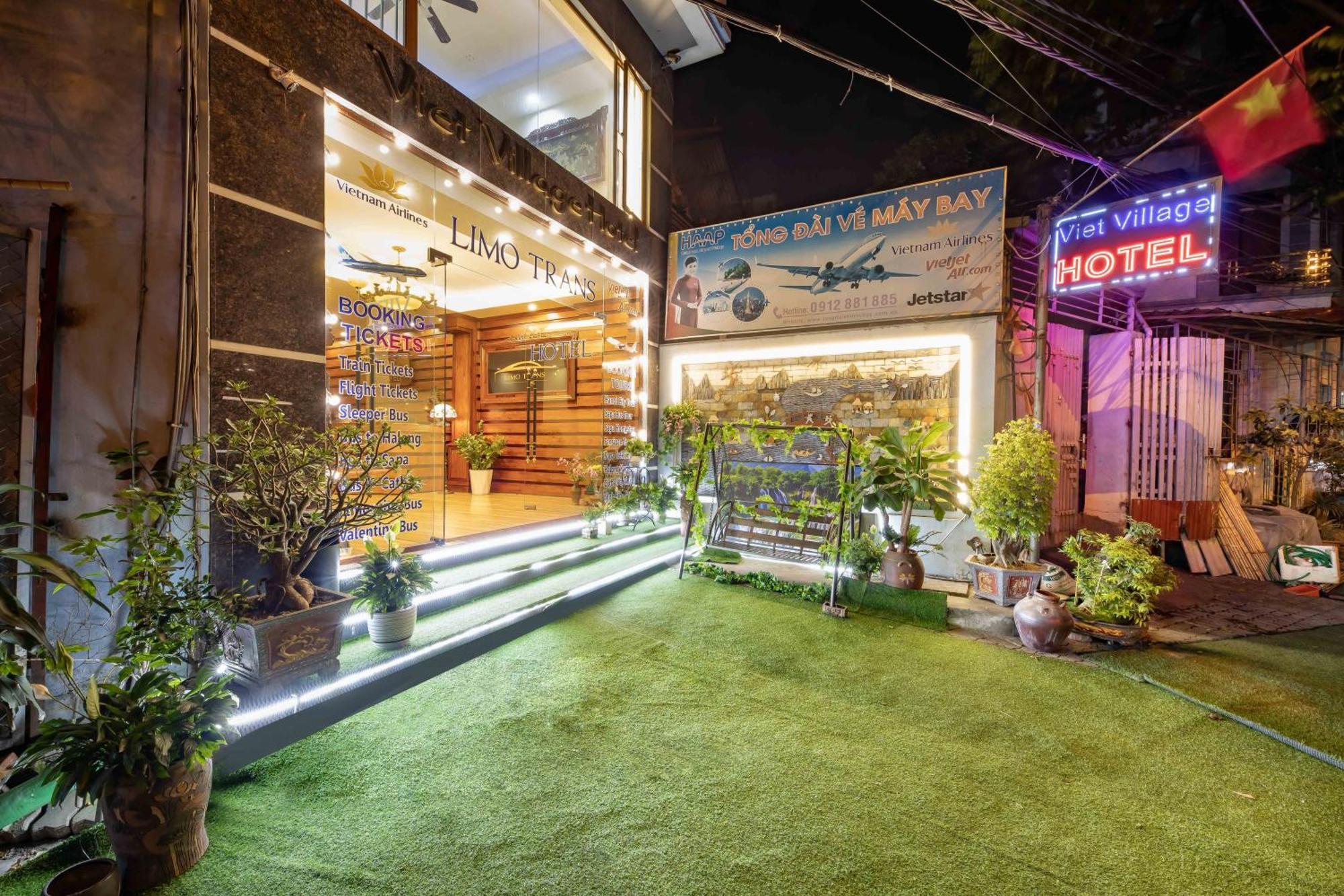 Viet Village Airport Hotel & Restaurants - Hanoi — Photos 1