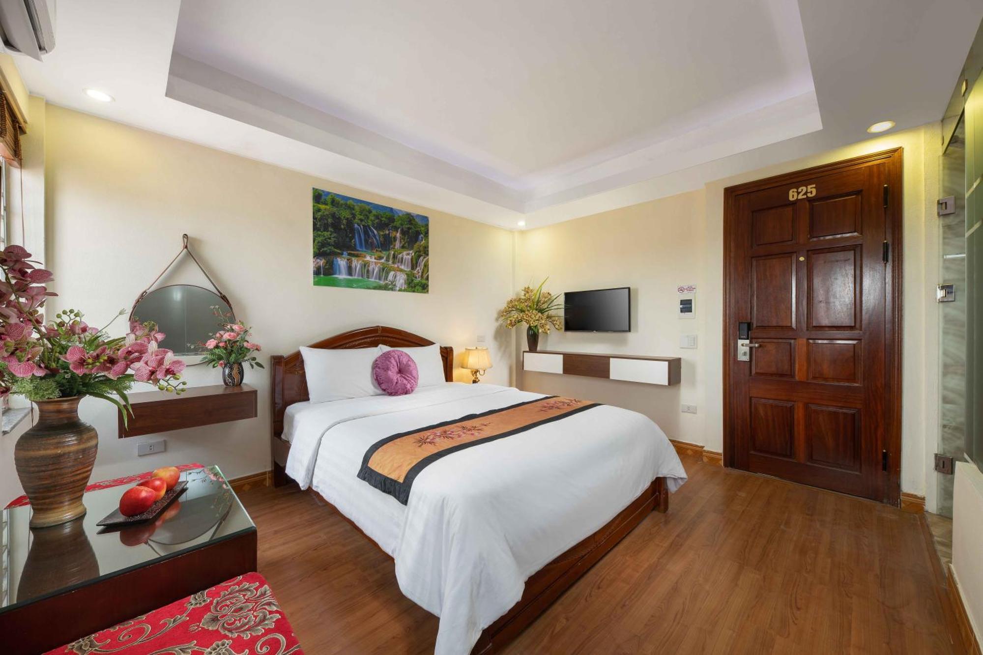 Viet Village Airport Hotel & Restaurants - Hanoi — Photos 3